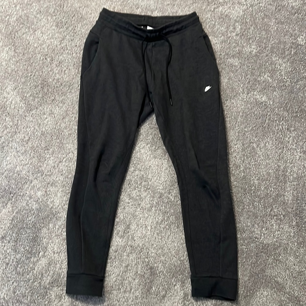 Nike Tech Joggers